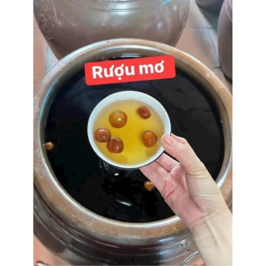 Rượu Mơ Rừng - Hương thơm tự nhiên, vị ngọt thanh, giảm giá đặc biệt 99.000₫