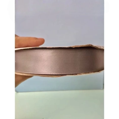 Ruy băng lụa 2,5cm cuộn 100m - Đẹp, đủ màu, giảm 18% chỉ 81.000₫ 9