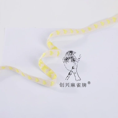 Ruy Băng Trái Tim Đào KUSK - Bao Bì Độc Đáo, Giá 40.776 VND (Giảm từ 50.154 VND)