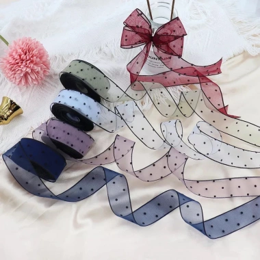 Ruy Băng Voan Chấm Bi Nhỏ Viền Đen 1m - Giá 15.990đ, Giảm 13.000đ, Trang Trí Tiệc Sang Trọng 2 Ruy Băng Voan Chấm Bi Nhỏ Viền Đen 1m - Giá 15.990đ, Giảm 13.000đ, Trang Trí Tiệc Sang Trọng 2