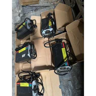 Sạc 1.000W Vinfast - Công suất mạnh, Giá chỉ 1.899.000đ, Giảm mạnh từ 2.411.730đ 5