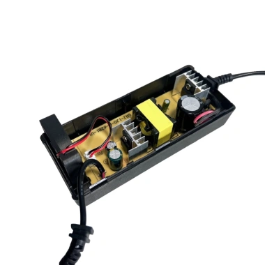Sạc Nhanh 3A Adapter cho Pin Máy Khoan Dung Lượng Cao - Có Quạt Tản Nhiệt, Giá Ưu Đãi 156.000 2