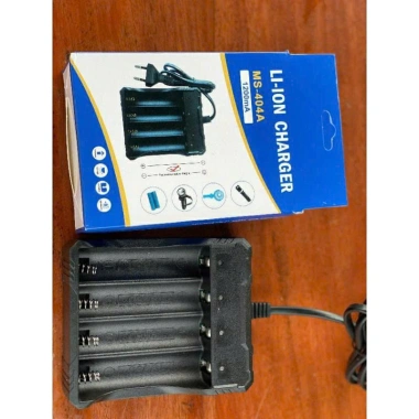 Sạc Pin 18.650 4 Pin 3.7‑4.2V, Đèn Báo, Tự Ngắt, Cổng 2/4 Tự Động - Tiện Lợi 8 Sạc Pin 18.650 4 Pin 3.7‑4.2V, Đèn Báo, Tự Ngắt, Cổng 2/4 Tự Động - Tiện Lợi 8