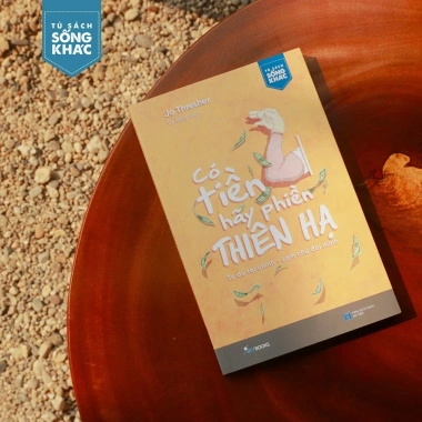 Sách Có Tiền Hãy Phiền Thiên Hạ - Đột Phá Tư Duy, Giá Khuyến Mãi 90.000 VNĐ