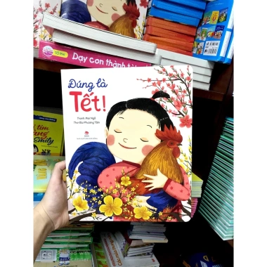 Sách Combo Song Ngữ Đúng Là Tết – Giá ưu đãi 65.200₫, học tiếng Việt & Anh mùa Tết