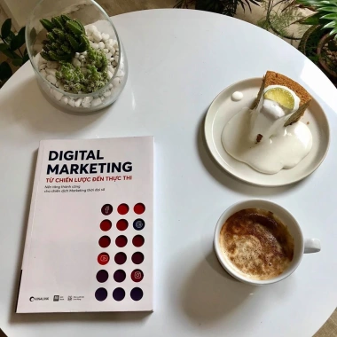 Sách Digital Marketing: Chiến Lược Đến Thực Thi - Giá 165.000 VNĐ, Giảm Giá Đặc Biệt 8