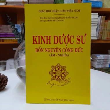 Sách Kinh Dược Sư Bổn Nguyện Công Đức Âm Nghĩa bìa mềm - Giá ưu đãi 60.000đ, giảm 22%