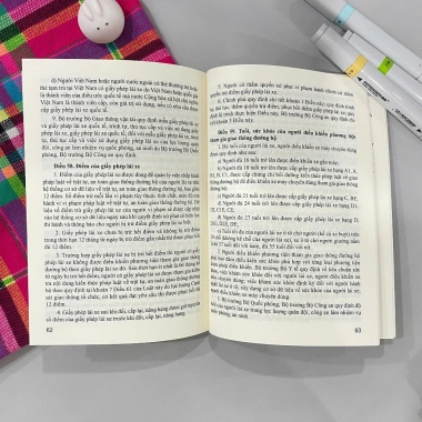 Sách Luật Trật Tự và An Toàn Giao Thông Đường Bộ 2.024: Giá 32.000 VND, mua ngay ndbooks 7