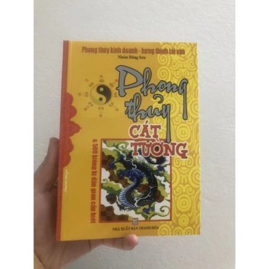 Sách Phong Thủy Cát Tường + 500 Kiêng Kị Dân Gian: Bảo vệ nhà, tăng tài lộc, giá ưu đãi 106.799₫ 2