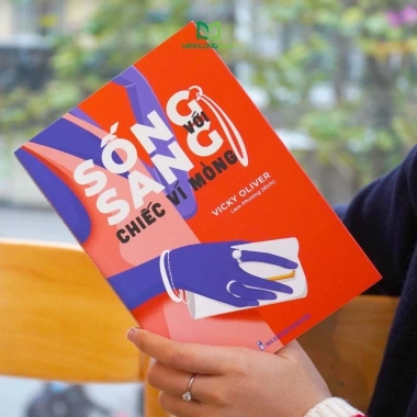 Sách Phụ Nữ Nói Không: Sức hút, kỹ năng nói chuyện & sống sang với ví mỏng