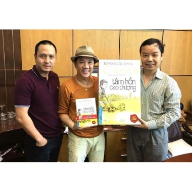 Sách Tâm Hồn Cao Thượng bìa mềm - First News, giảm giá đặc biệt, nâng cao tinh thần, giá chỉ 126.400 VND 9