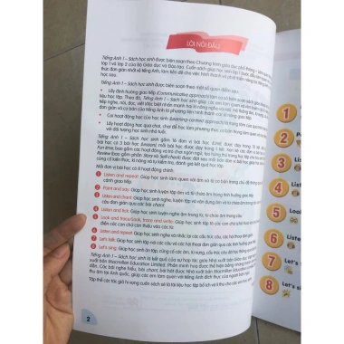 Sách Tiếng Anh mới NXB Giáo dục VN kèm áo mưa vải dù gai dày, giảm còn 190k 5