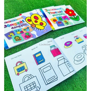 Sách tô màu bàn tay nhỏ 44 trang - Hình tranh đa dạng cho bé, chỉ 31.000đ - Tân Việt