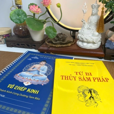 Sách Từ Bi Thủy Sám Pháp của Thích Huyền Dung - Anan Books Giá chỉ 47.900 VNĐ 7