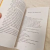 Sách tự truyện Everything I Know About Love - Giá 448.293 VND, giảm từ 546.917 VND 6