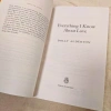 Sách tự truyện Everything I Know About Love - Giá 448.293 VND, giảm từ 546.917 VND 8