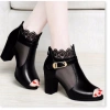 SALE GIÁ SOCK - Giày boots ren hoa cao cấp, giảm còn 1,200,000đ, tặng nước hoa 3