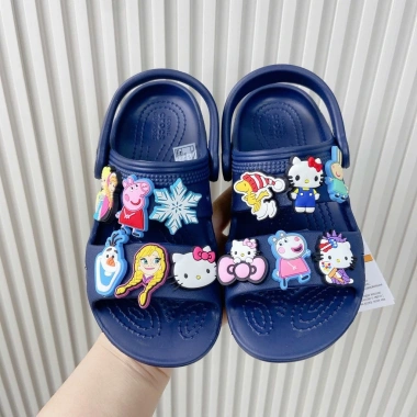 Sandal Cross Classic xăng đan bé đi học, chống nước, bám chắc, size 23-36, giảm còn 215k