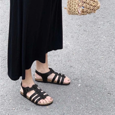 Sandal Đế Trấu Chiến Binh Rọ Unisex 36-45 - Thời Trang Công Sở, Đi Biển, Du Lịch SoleMate 189k
