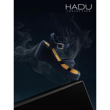 Sandal Đế Xuồng Quai Chéo 7P Xiara Hadu MMX14 Da PU Cao Cấp, Đế Cao Su Chống Trượt, BH 12 Tháng - 346k 9 Sandal Đế Xuồng Quai Chéo 7P Xiara Hadu MMX14 Da PU Cao Cấp, Đế Cao Su Chống Trượt, BH 12 Tháng - 346k 9