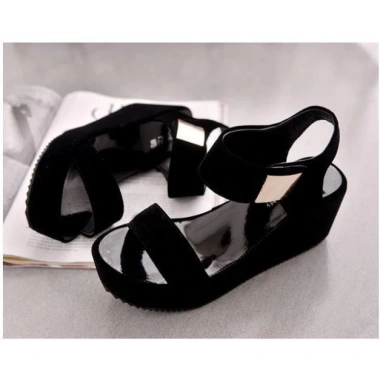 Sandal Đế Xuồng Quai Ngang Cao Cấp Freeship 99K Toàn Quốc Tặng Nước Hoa Giá 900.000 VNĐ