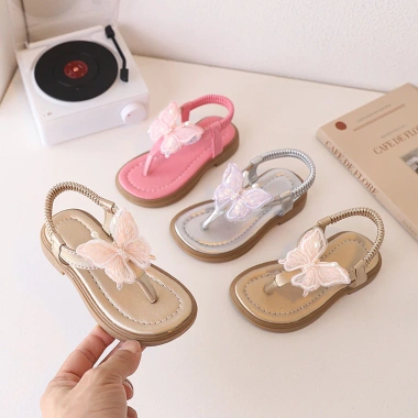 Sandal Kẹp Ngón Chân Công Chúa Bé Gái - Đế Phẳng Ren Bướm Đi Biển Giá Ưu Đãi 237k