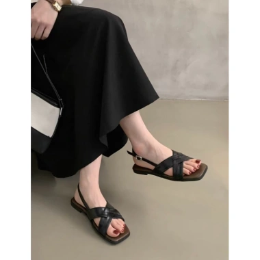Sandal nữ quai chéo đế bệt da mềm khuy cài Hottrend Hàn Quốc, đi học và đi biển