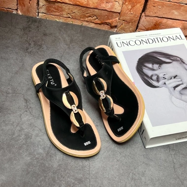Sandal xỏ ngón nữ MAILIAA quai kẹp mã OO MOI - Sandal đi biển giá ưu đãi 162.400₫