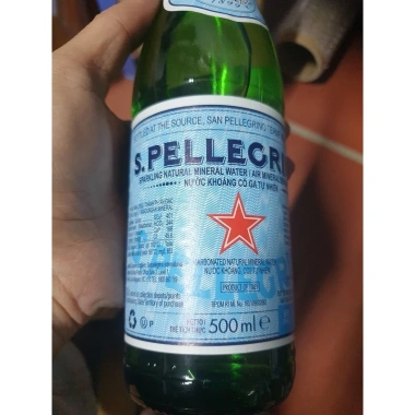 Sanpellegrino 1 thùng 24 chai thủy tinh 500ml nước khoáng có ga Italia - 1,200,000₫ 3 Sanpellegrino 1 thùng 24 chai thủy tinh 500ml nước khoáng có ga Italia - 1,200,000₫ 3