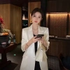 Satin Blazer Hàn Quốc Đen Trắng - Thiết Kế Thoải Mái Sang Trọng, Giá 344.090 VND 9