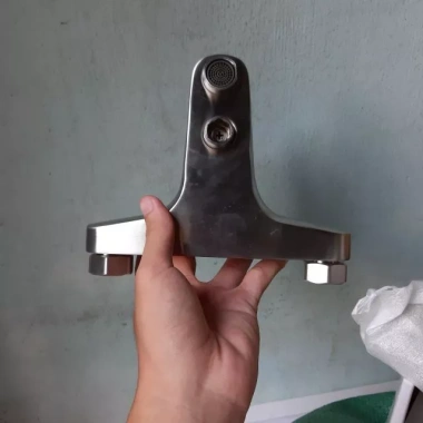 Sen tắm inox SUS 304 cap cấp đẹp, giá chỉ 590.000đ giảm 20% so với 737.500đ