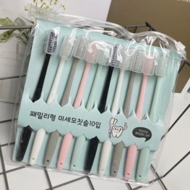 Set 10 Bàn Chải Đánh Răng Hàn Quốc Kháng Khuẩn, có nắp và túi zip Giá 20.000 VND