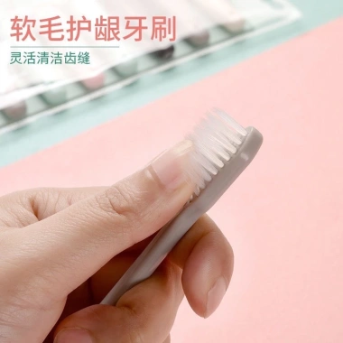 Set 10 Bàn Chải Đánh Răng Hàn Quốc Kháng Khuẩn, có nắp và túi zip Giá 20.000 VND