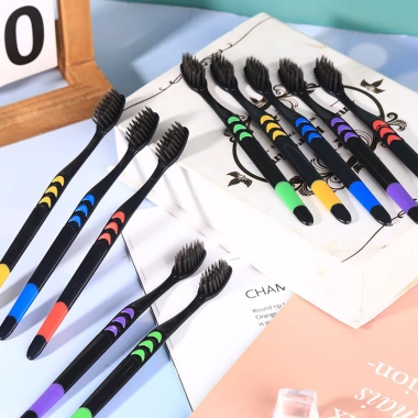 Set 10 Bàn Chải Đánh Răng Nhập Nhật Túi Zip Du Lịch Giá Rẻ - Giá chỉ 16.000đ
