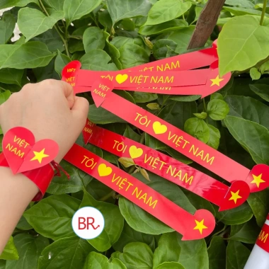 Set 10 Decal cờ đỏ sao vàng dán mặt, má - Tem cờ Tổ Quốc, dùng cho bóng đá, chào mừng 2/9, chỉ 8.000đ
