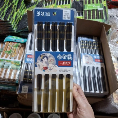 Sét 10 đôi đũa nhựa cô tiên chịu nhiệt, chống mốc, không cong vênh, chỉ 33.000đ
