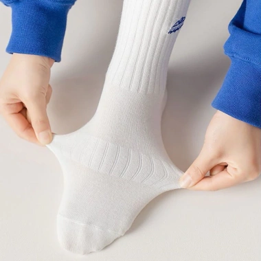 Sét 10 Đôi Tất Vớ Nam Nữ Cao Cổ, Vải Mềm Dày Thoáng Khí, Giá Chỉ 34.000