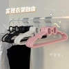 Set 10 móc treo quần áo nhựa hình nơ hồng nữ tính, chống trượt, chỉ 58.900₫ 3