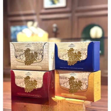 Set 10 vỏ hộp đựng trà, kẹo, nho, táo - mẫu mới 2.026, đủ màu, lý tưởng đóng giỏ quà Tết 2