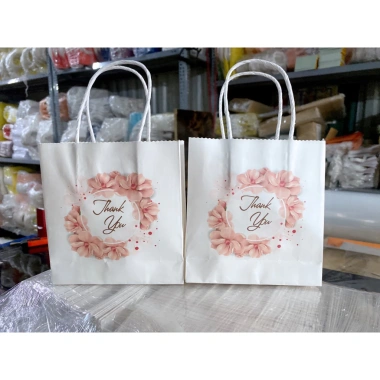 Set 100 túi giấy xoắn kraft Nhật 15x14x5cm - Quai tiện lợi, giá ưu đãi 270k 3 Set 100 túi giấy xoắn kraft Nhật 15x14x5cm - Quai tiện lợi, giá ưu đãi 270k 3