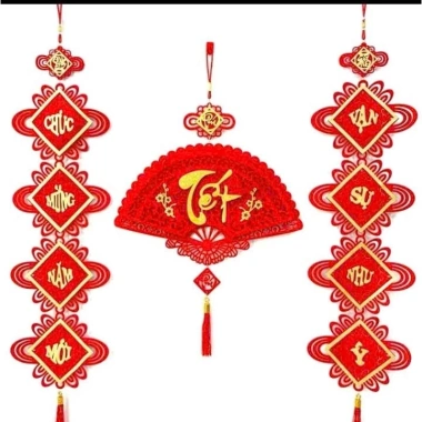 Set 2 Câu Đối Đỏ + Quạt Trang Trí Tết 2.026 - Giá ưu đãi 55.000₫