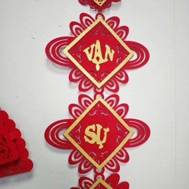 Set 2 Câu Đối Đỏ + Quạt Trang Trí Tết 2.026 - Giá ưu đãi 55.000₫ 7 Set 2 Câu Đối Đỏ + Quạt Trang Trí Tết 2.026 - Giá ưu đãi 55.000₫ 7