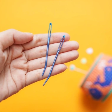 Set 2 Cây Kim Khâu Cong SKC Chính Hãng - Giá chỉ 25.000đ, khuyến mãi giảm giá, dễ dàng dùng và bền bỉ 2 Set 2 Cây Kim Khâu Cong SKC Chính Hãng - Giá chỉ 25.000đ, khuyến mãi giảm giá, dễ dàng dùng và bền bỉ 2