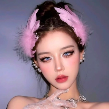 Sét 2 Kẹp Tóc Lông Vũ Đính Ngọc Trai - Thời Trang Cosplay, Giá Ưu Đãi 40.500đ