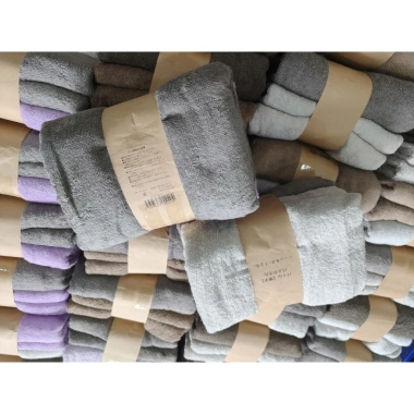 Set 2 Khăn Tắm Cotton Nhập Nhật Màu Ngẫu Nhiên Giá chỉ 150.000 Giảm từ 193.500 Siêu Tiết Kiệm
