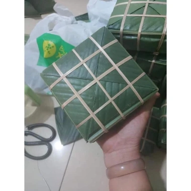 Set 2 khuôn làm bánh chưng thông minh tự nhiên - Tiện lợi, giá chỉ 49.500 VND 8 Set 2 khuôn làm bánh chưng thông minh tự nhiên - Tiện lợi, giá chỉ 49.500 VND 8