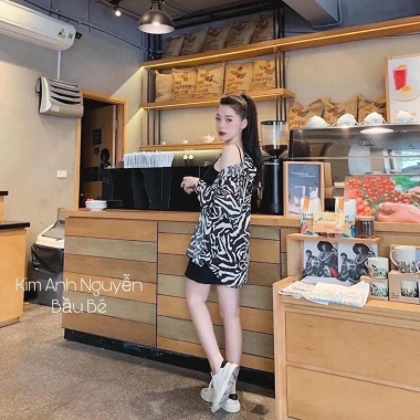 Set 2 món váy 2 dây + áo sơ mi thụng - Thiết kế thanh lịch, giảm giá 138k