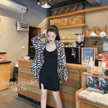 Set 2 món váy 2 dây + áo sơ mi thụng - Thiết kế thanh lịch, giảm giá 138k