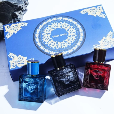 Set 3 chai Nước hoa nam Jeanmiss 30ml - Hương quyến rũ, lưu hương lâu 75.000 VND 9 Set 3 chai Nước hoa nam Jeanmiss 30ml - Hương quyến rũ, lưu hương lâu 75.000 VND 9