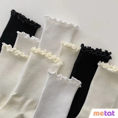 Sét 3 đôi vớ ren dễ thương cho nữ - trẻ trung năng động, giảm giá chỉ 8.900₫ 8
